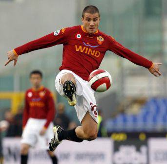 Amichevoli, Bordeaux-Roma 1-1, reti di Wendel e Brighi – VIDEO -
