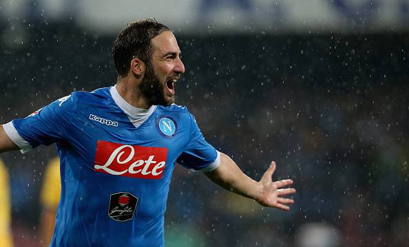 Higuain Manchester United