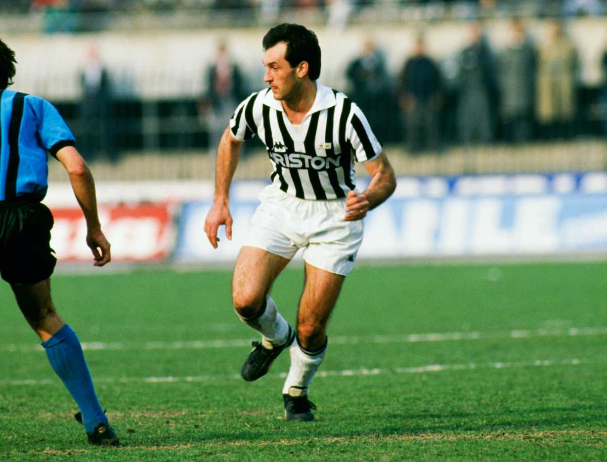 De Agostini Juventus Inter de Ligt Higuain Sarri Conte