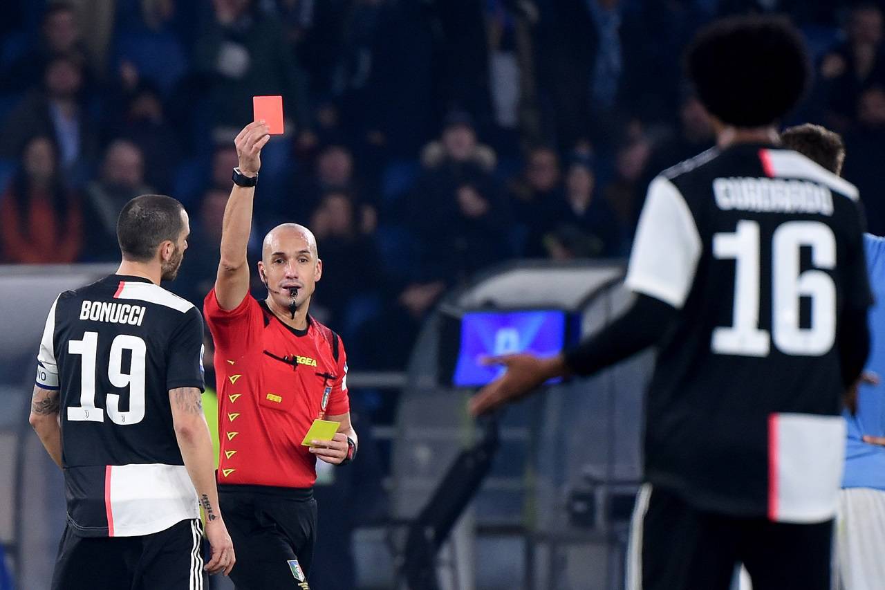 Lazio Juventus espulsione Cuadrado arbitro Fabbri Polemica VAR