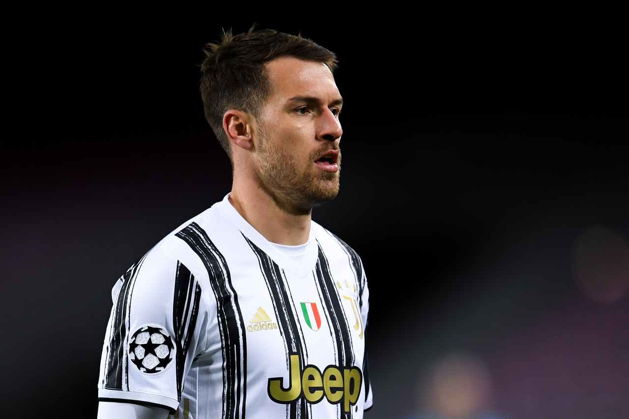 Calciomercato Juventus, Ramsey al centro di uno scambio con il Psg