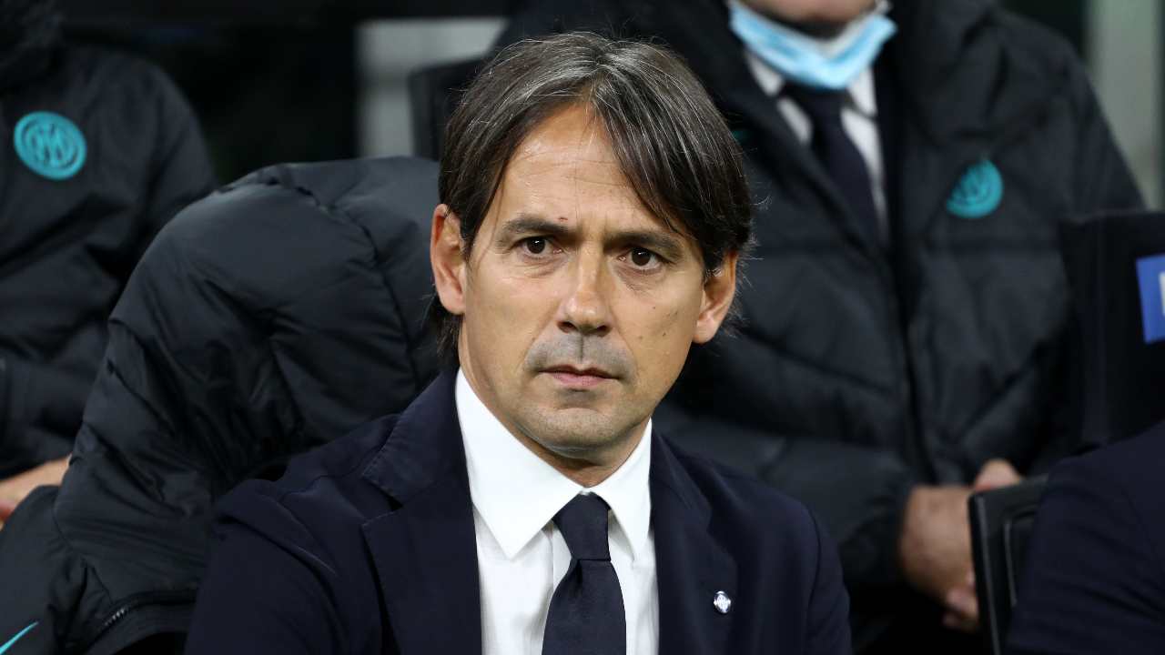 Inzaghi Inter Lazzari Dumfries