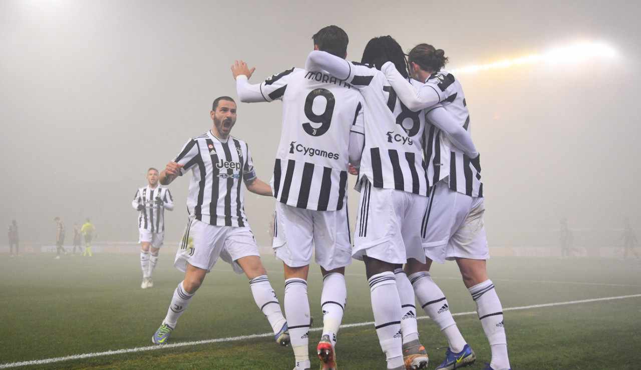 Bologna Juventus, l'esultanza dei bianconeri