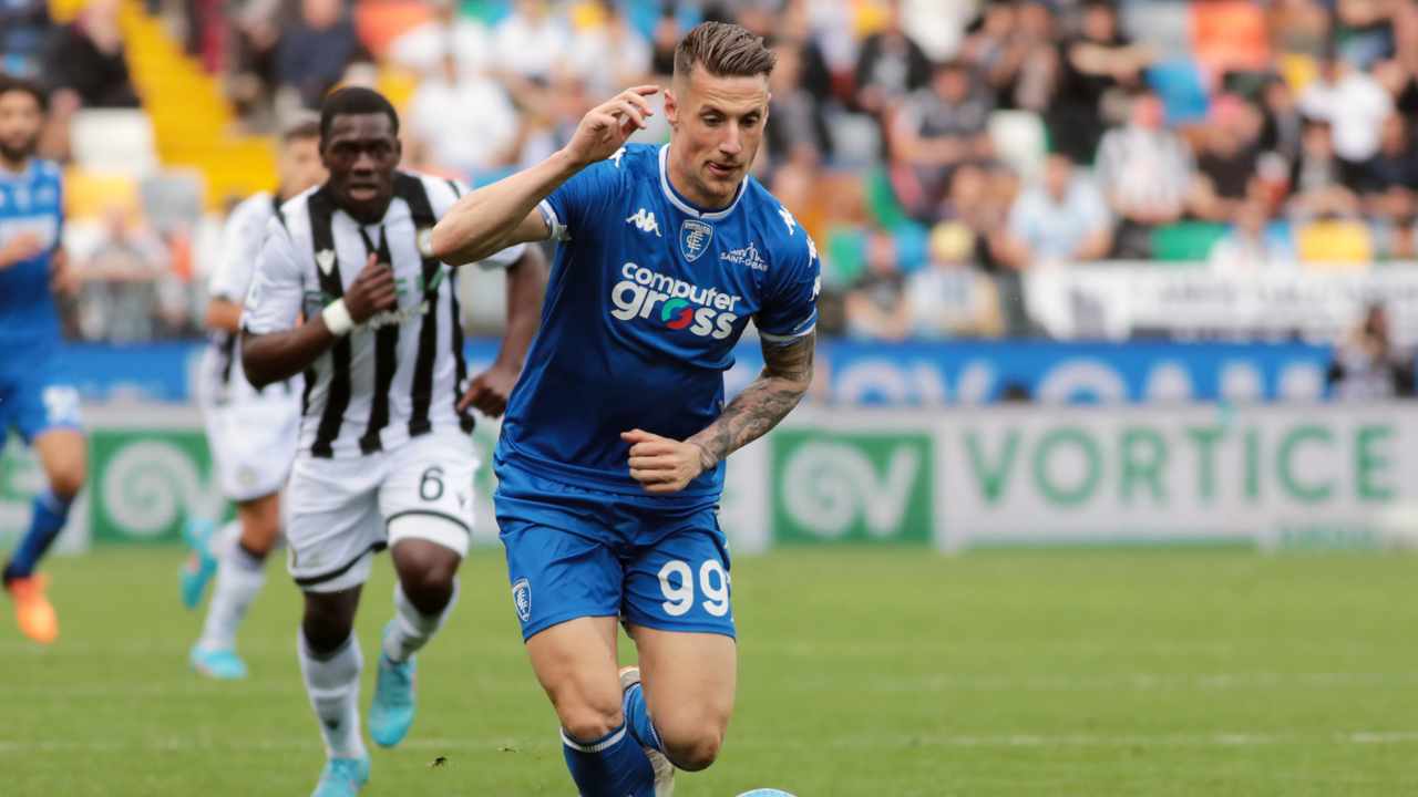 Andrea Pinamonti con la maglia dell'Empoli