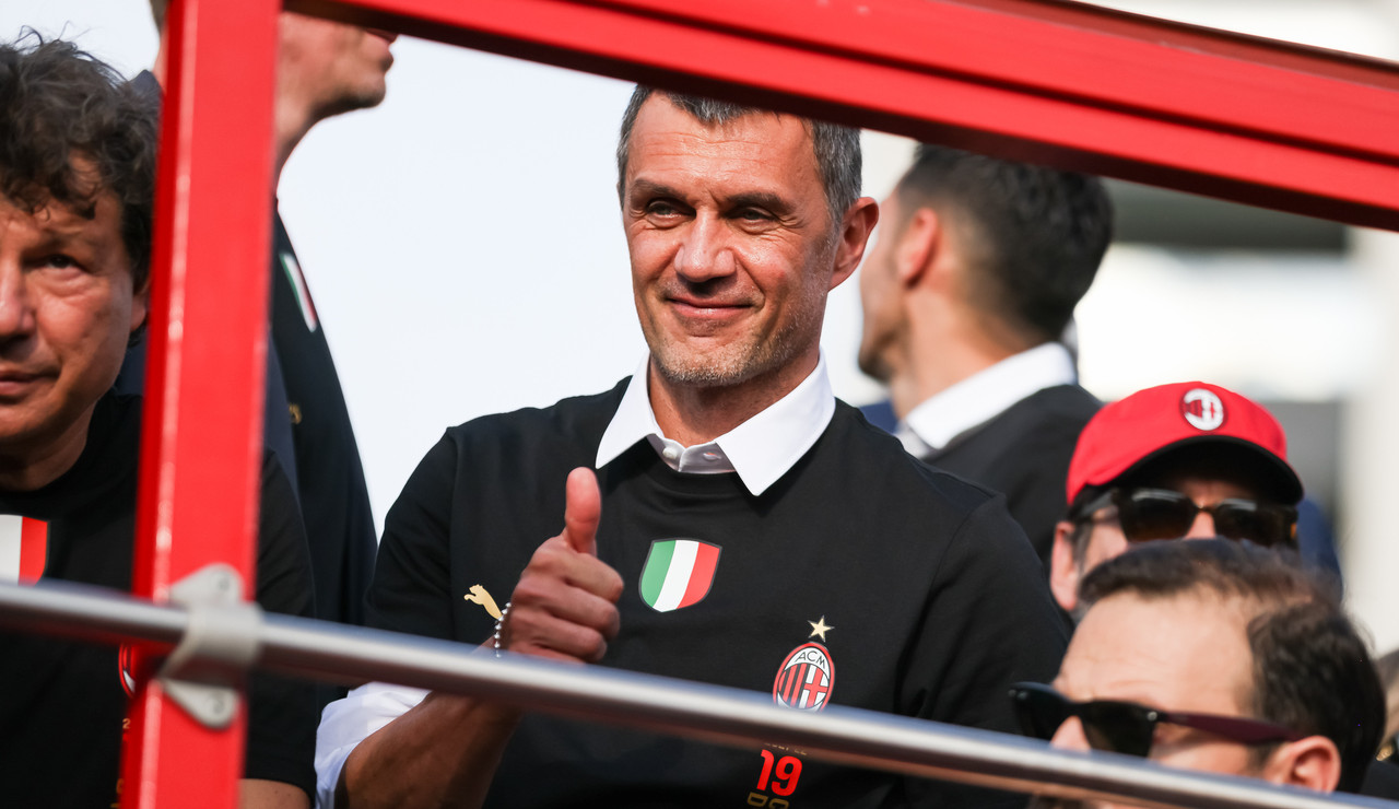 Paolo Maldini sorridente