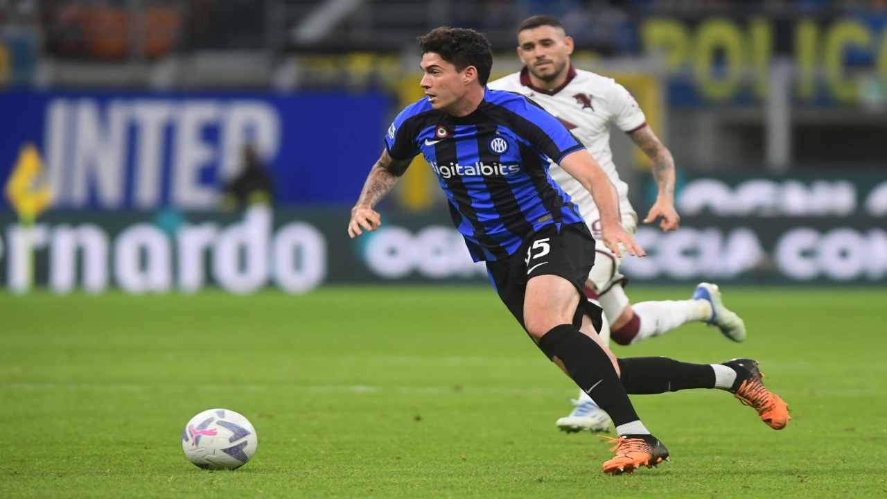 Inter, il Chelsea su Bastoni