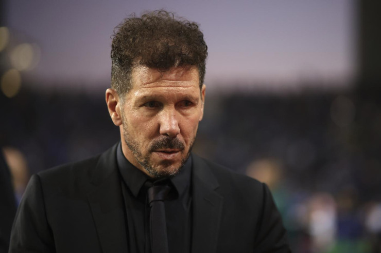 Diego Simeone pensieroso