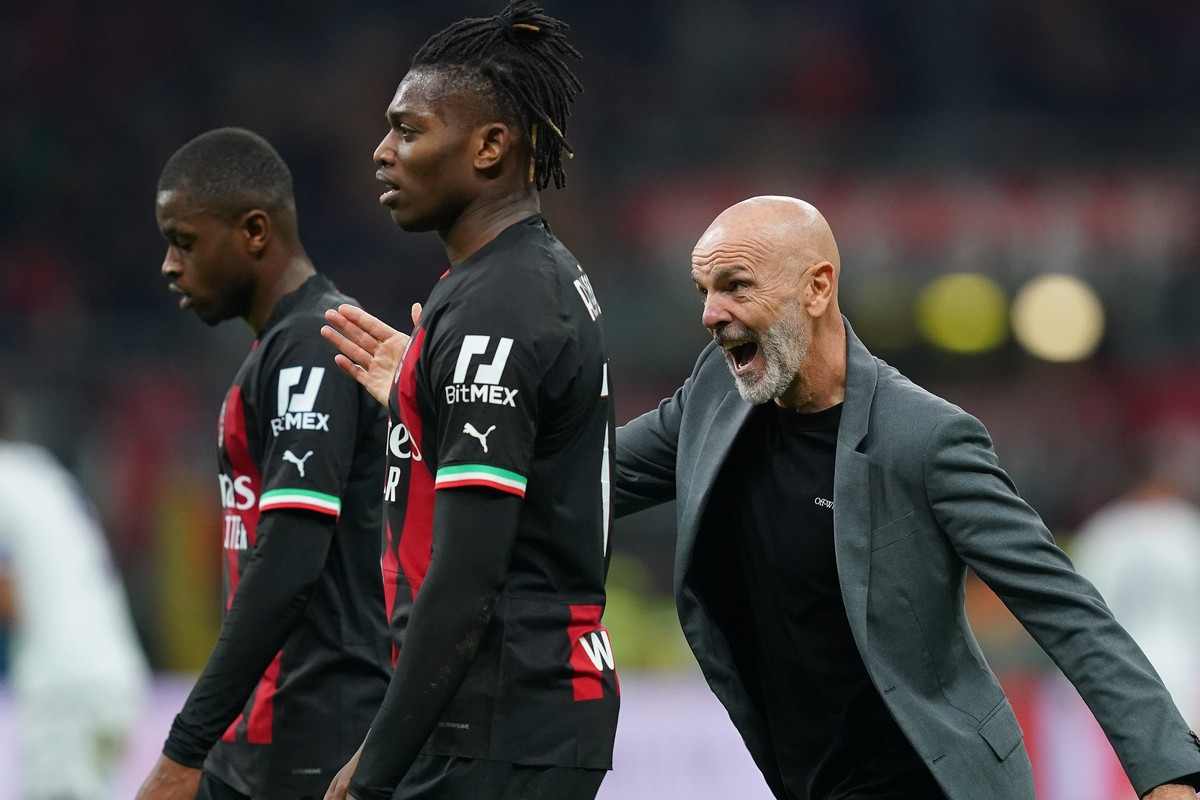 Stefano Pioli con Leao