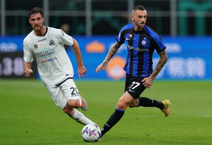 Inter, assalti last minute a Dumfries e Brozovic