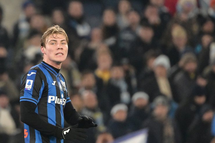 L'Inter frega la Juventus per Hojlund con l'addio di Lautaro