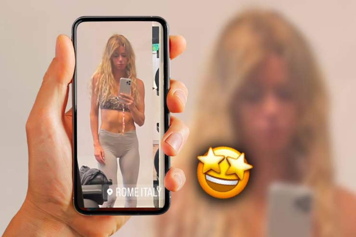 Camila Giorgi selfie specchio top esplosivo