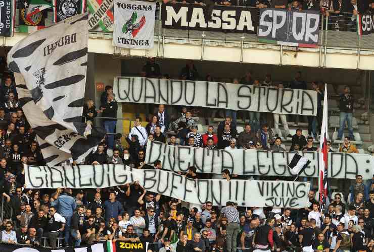 I tifosi della Juventus salutano Gigi Buffon