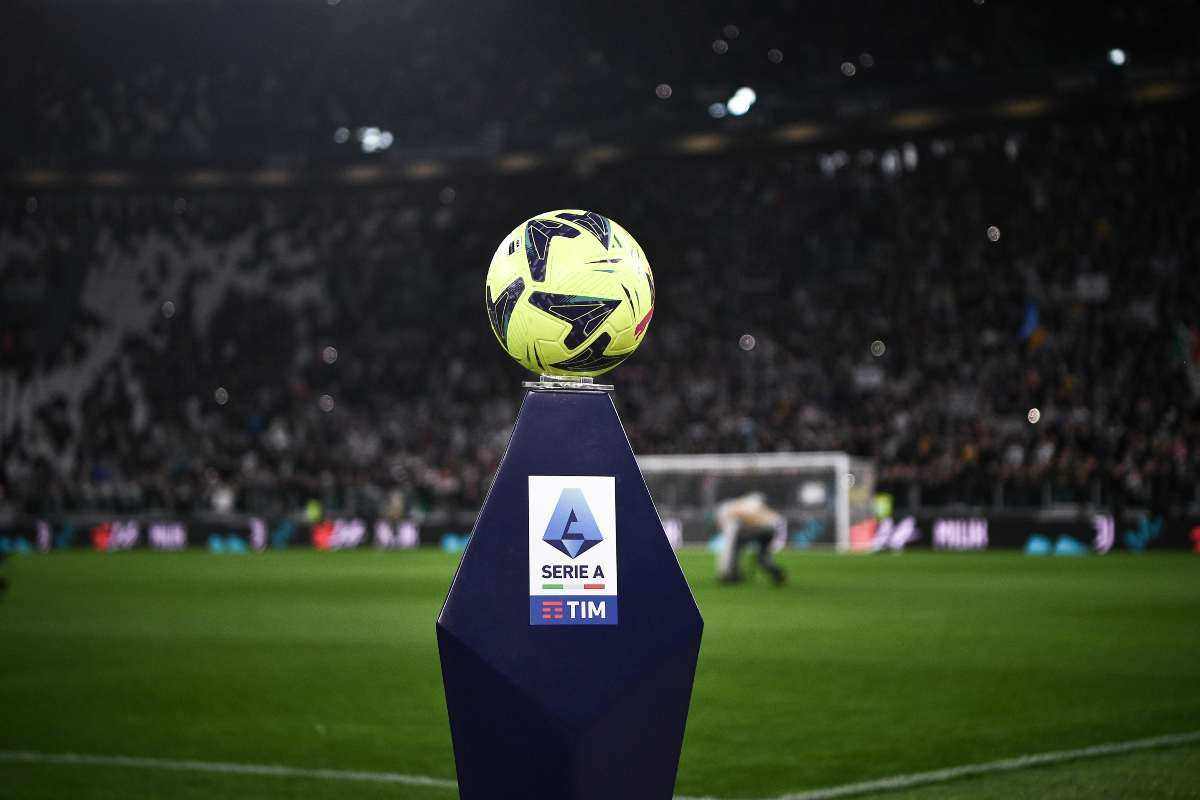 Calciomercato, ritorno a sorpresa in Serie A