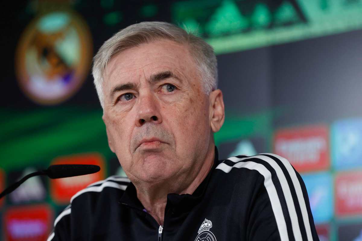 Ancelotti lo scarica, la Juve ci pensa