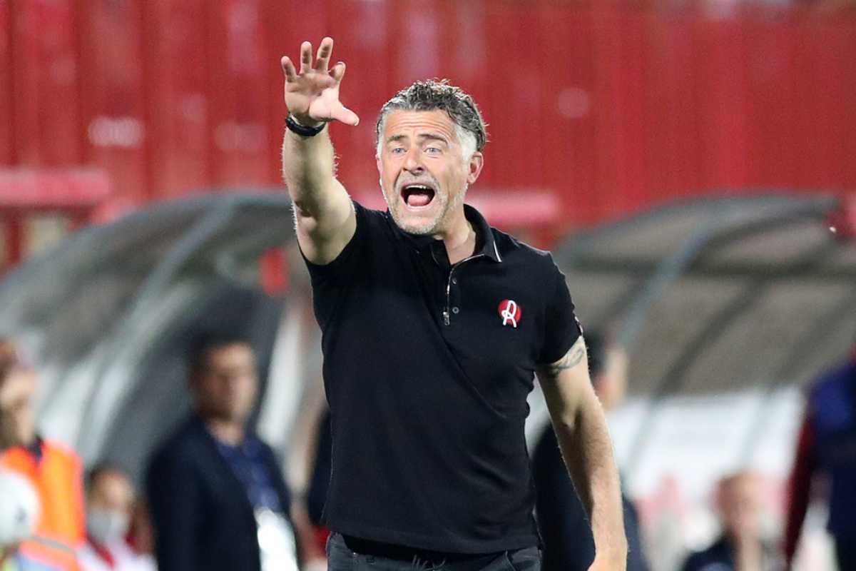 Francesco Baldini urla in panchina