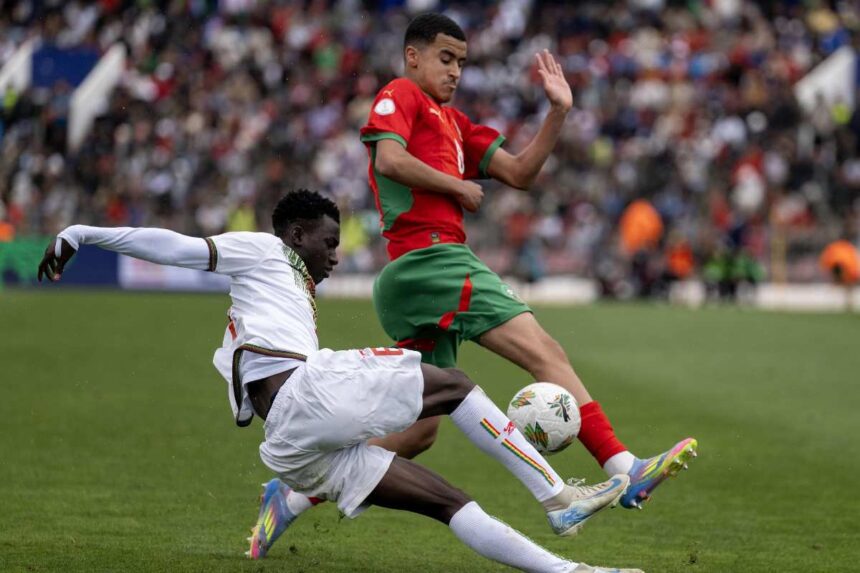 Thomas Ogema in campo contro Moncef Zekri