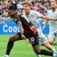 Rafa Leao in azione con il Milan